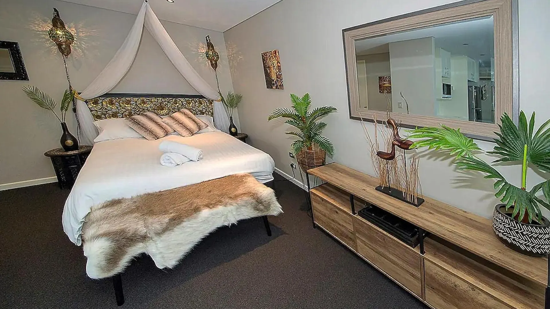 Brighton Shores 1 Bedroom Apartment